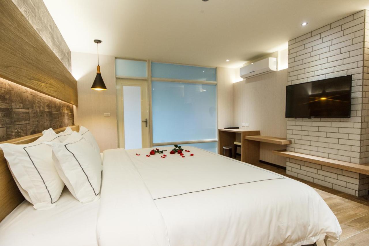 Da Pu Hotspring Hotel Vanli Kültér fotó