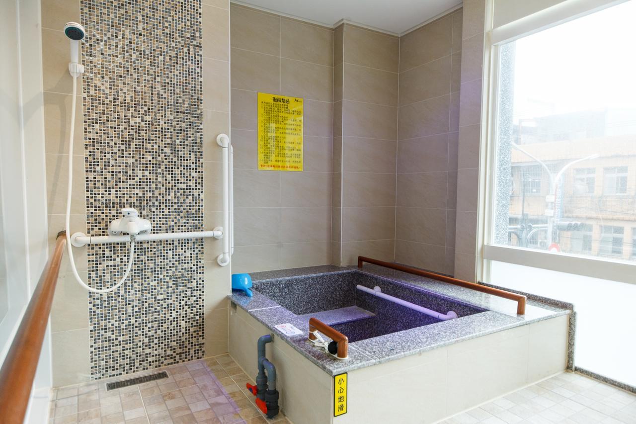 Da Pu Hotspring Hotel Vanli Kültér fotó